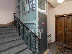 Prodej bytu 3+kk, Praha - Smíchov, Holečkova, 58 m2