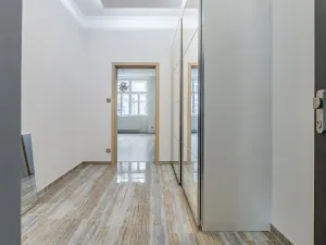 Pronájem bytu 2+kk, Praha - Holešovice, Šimáčkova, 50 m2