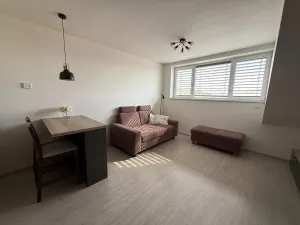 Pronájem bytu 2+kk, Brno - Židenice, Porhajmova, 56 m2