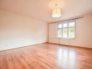 Pronájem bytu 3+1, Praha - Lysolaje, Čábelecká, 85 m2