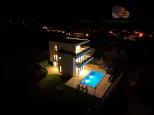 Prodej rodinného domu, Poreč, Chorvatsko, 218 m2