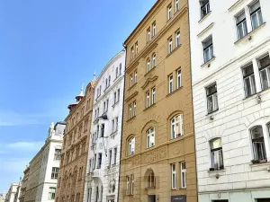 Pronájem bytu 3+kk, Praha - Nové Město, Dittrichova, 87 m2