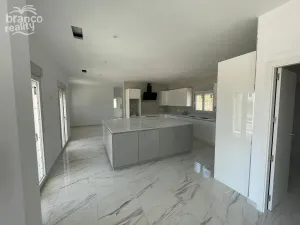 Prodej rodinného domu, Pinoso, Alicante, Španělsko, 270 m2