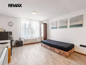 Prodej rodinného domu, Chrást, Uhelná, 196 m2