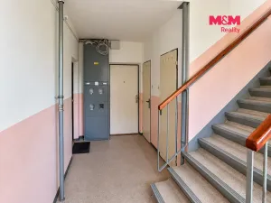 Pronájem bytu 2+kk, Praha - Horní Počernice, Komárovská, 59 m2