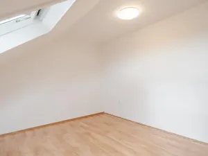 Prodej bytu 2+1, Praha - Kunratice, U zeleného ptáka, 67 m2