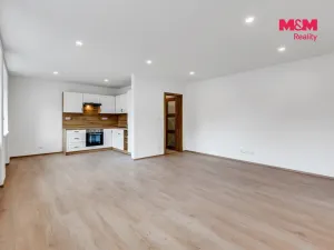 Prodej bytu 3+kk, Lochovice, 104 m2