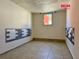 Pronájem bytu 1+kk, Kladno - Kročehlavy, Kozinova, 22 m2
