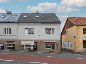 Pronájem kanceláře, Vizovice, Říční, 27 m2