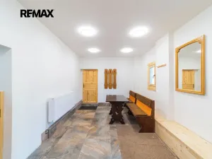 Prodej ubytování, Bartošovice v Orlických horách, 253 m2
