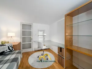 Pronájem bytu 3+kk, Praha - Vinohrady, Pod Karlovem, 85 m2