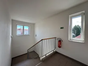 Pronájem bytu 1+kk, Pardubice, Chrudimská, 35 m2