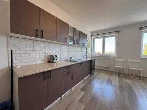Pronájem bytu 1+kk, Pardubice, Chrudimská, 35 m2