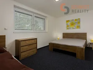 Prodej vícegeneračního domu, Podivín, 450 m2