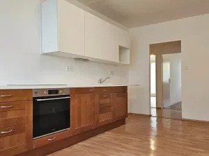 Prodej bytu 3+1, Praha - Vršovice, Turkmenská, 75 m2