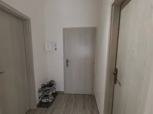 Pronájem bytu 2+kk, Dobřichov, 55 m2