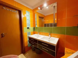 Prodej bytu 4+kk, Benešov, Vlašimská, 85 m2
