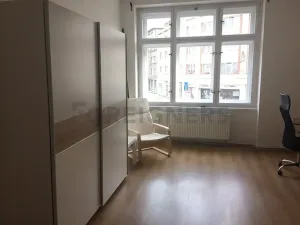 Pronájem bytu 2+1, Hradec Králové, Divišova, 90 m2