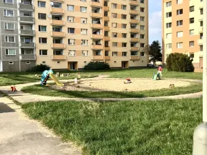 Pronájem bytu 2+kk, Praha - Lhotka, Mirotická, 35 m2