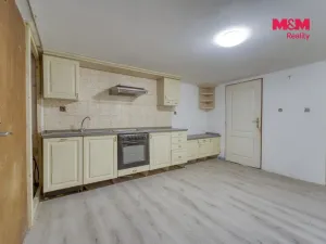 Prodej rodinného domu, Mokrouše, 176 m2