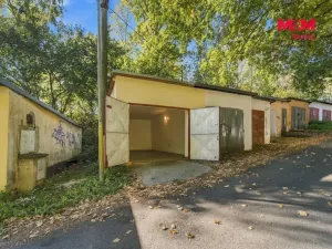 Prodej garáže, Karlovy Vary - Bohatice, 16 m2
