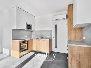 Pronájem bytu 1+kk, Znojmo, Třešňová, 36 m2