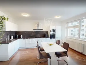 Prodej bytu 3+kk, Praha - Uhříněves, Jindřicha Bubeníčka, 79 m2