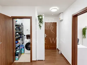 Prodej bytu 3+kk, Praha - Uhříněves, Jindřicha Bubeníčka, 79 m2