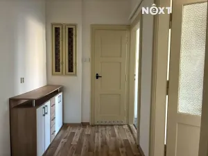 Pronájem bytu 2+kk, Praha - Vršovice, Vršovická, 49 m2