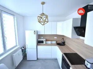 Pronájem bytu 2+1, Toužim, Sídliště, 62 m2