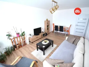 Pronájem bytu 2+1, Toužim, Sídliště, 62 m2