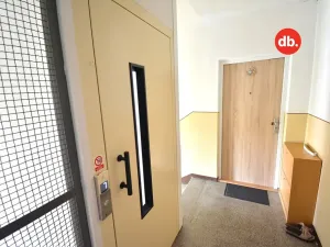 Pronájem bytu 2+1, Toužim, Sídliště, 62 m2