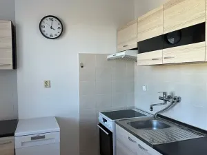 Pronájem bytu 2+1, Bánov, 56 m2