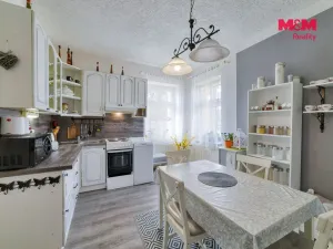 Pronájem bytu 2+kk, Planá, Revoluční, 40 m2