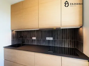 Pronájem bytu 2+1, Brno, Brožíkova, 55 m2