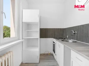 Prodej bytu 2+1, Klášterec nad Ohří - Miřetice u Klášterce nad Ohří, Lesní, 50 m2