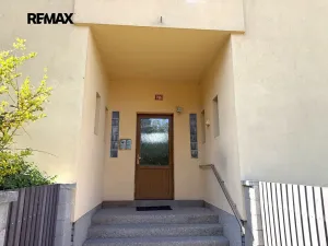 Prodej bytu 2+kk, Kladno, Husova, 57 m2