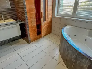 Pronájem rodinného domu, Dobrá, 150 m2