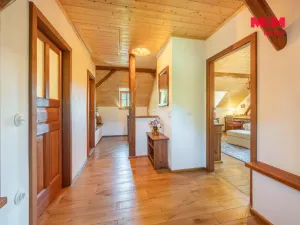 Prodej rodinného domu, Červená Voda - Mlýnický Dvůr, 223 m2