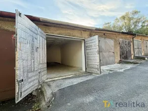 Prodej garáže, Orlová, Rydultowská, 18 m2