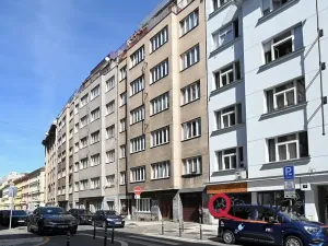 Pronájem bytu 1+kk, Praha - Holešovice, Veverkova, 29 m2