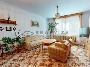 Prodej rodinného domu, Nové Hrady, Vilová čtvrť, 180 m2