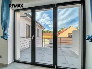 Pronájem bytu 1+kk, Velký Osek, Revoluční, 22 m2
