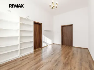 Pronájem bytu 2+1, Praha - Smíchov, Staropramenná, 49 m2