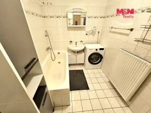 Pronájem bytu 2+kk, Smržovka, náměstí T. G. Masaryka, 50 m2