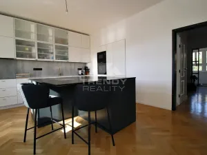 Prodej vily, Plzeň, Slovanské údolí, 306 m2