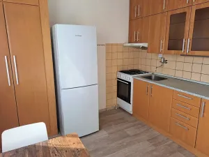 Pronájem bytu 1+1, Hradec Králové, Štefánikova, 40 m2