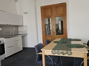 Pronájem bytu 1+kk, Hranice, Masarykovo náměstí, 60 m2