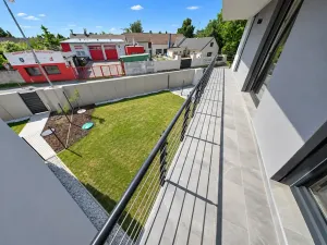 Prodej vícegeneračního domu, Šestajovice, Komenského, 275 m2