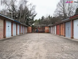 Pronájem garáže, Brno, Třískalova, 19 m2